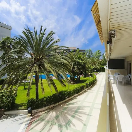 Paraisol 3 Planet Costa Dorada * 萨洛